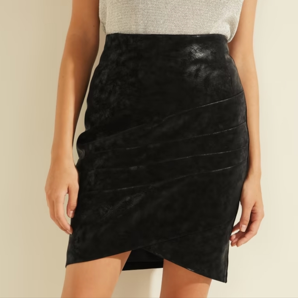 GUESS Roblana Skirt Jet Black Faux Leather New